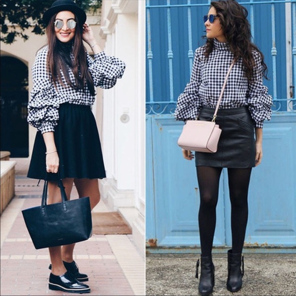 ✨HP✨ High collar gingham ruffles blouse - Picture 2 of 9